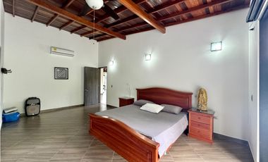 HERMOSA FINCA EN SOPETRN