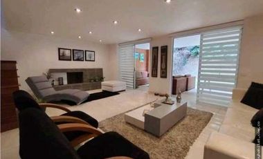 Acogedora casa Envig Montessori 315 M2 💰1980 Mill