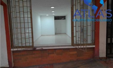 ARRIENDO LOCAL EN ANTONIA SANTOS CENTRO COD: 832
