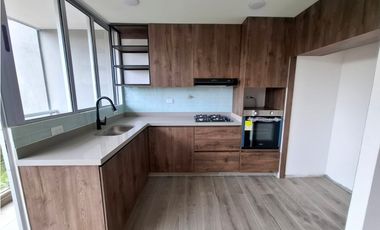 Arriendo apartamento en unidad cerrada en La Ceja