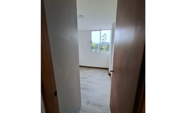Arriendo apartamento en unidad cerrada en La Ceja