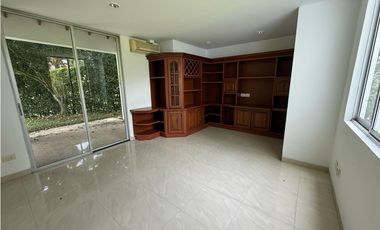 CASA CAMPESTRE A LA VENTA EN CERRITOS