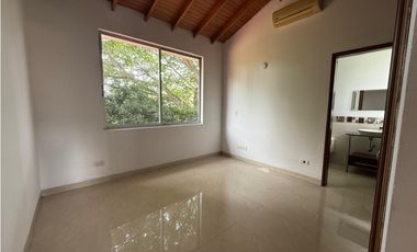 CASA CAMPESTRE A LA VENTA EN CERRITOS