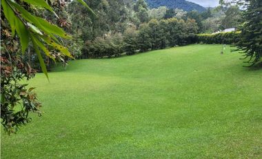 Venta de Hermosa Finca en la Ceja Unidad Cerrada