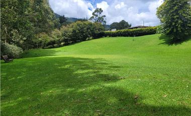 Venta de Hermosa Finca en la Ceja Unidad Cerrada