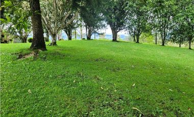 Venta de Hermosa Finca en la Ceja Unidad Cerrada