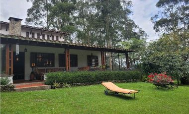 Venta de Hermosa Finca en la Ceja Unidad Cerrada