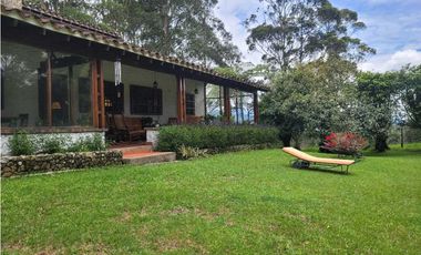 Venta de Hermosa Finca en la Ceja Unidad Cerrada
