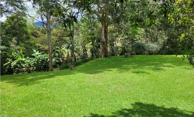 Venta de Hermosa Finca en la Ceja Unidad Cerrada