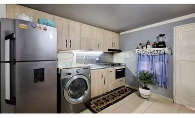 Excelente oportunidad, Casa con 3 Locales Comerciales en Robledo