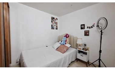 Excelente oportunidad, Casa con 3 Locales Comerciales en Robledo