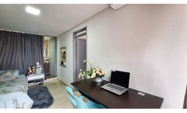 Excelente oportunidad, Casa con 3 Locales Comerciales en Robledo
