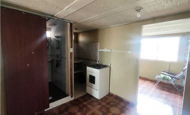 Quiroga: Casa de 4 Pisos + Terraza/ opción apartamento independiente