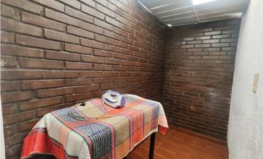 Quiroga: Casa de 4 Pisos + Terraza/ opción apartamento independiente