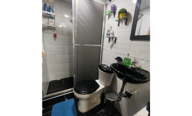 Quiroga: Casa de 4 Pisos + Terraza/ opción apartamento independiente