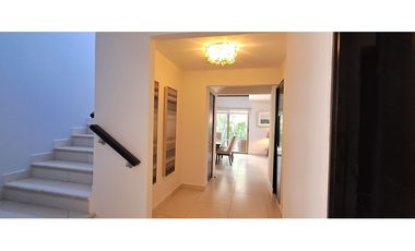Hermosa Casa Unifamiliar en Alquiler, Woodlands Panamá Pacifico
