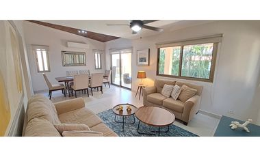Hermosa Casa Unifamiliar en Alquiler, Woodlands Panamá Pacifico