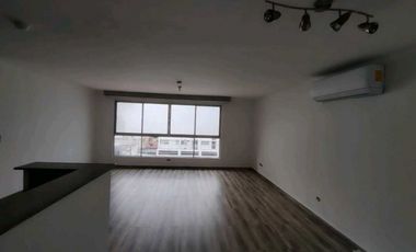 Apartamento En Alquiler En Parque Lefevre En PH Parque Lindo II