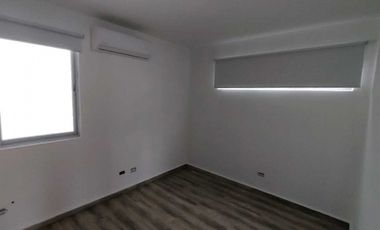 Apartamento En Alquiler En Parque Lefevre En PH Parque Lindo II