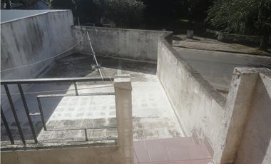 DUPLEX
