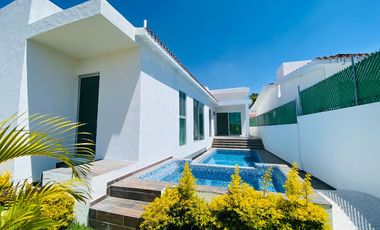 Casa en Fraccionamiento en Lomas de Cocoyoc Atlatlahucan - CAEN-1139-Fr