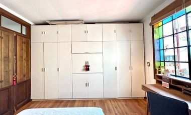 Venta PH 4 amb patio-entrada indep. PB San Isidro