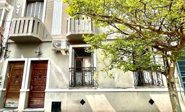 Venta PH 4 amb patio-entrada indep. PB San Isidro
