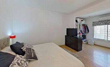 VENTA CASA CUATRO AMBIENTES LONGCHAMPS PILETA