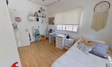 VENTA CASA CUATRO AMBIENTES LONGCHAMPS PILETA
