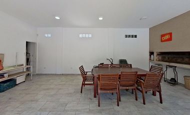 VENTA CASA CUATRO AMBIENTES LONGCHAMPS PILETA