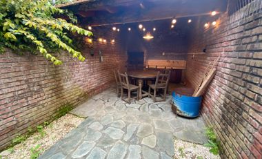 TRIPLEX EN VENTA EN MAR DE AJÓ(Acepta permuta)