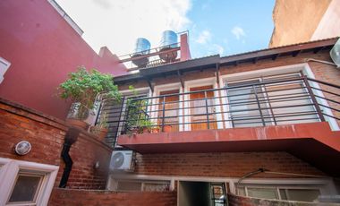 Venta PH 2 ambientes Balcón entre piso sin expensa