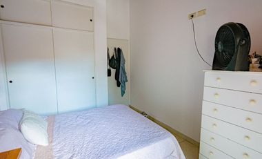 Venta PH 2 ambientes Balcón entre piso sin expensa