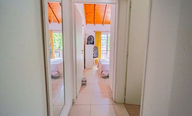 Venta PH 2 ambientes Balcón entre piso sin expensa