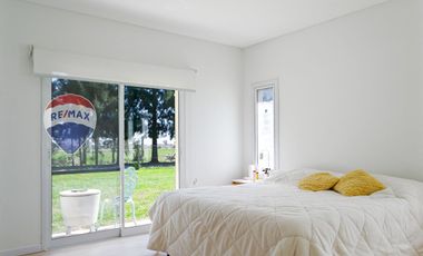 CASA 5 AMBIENTES EN VENTA LAGOS DE SAN ELISEO