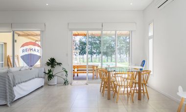 CASA 5 AMBIENTES EN VENTA LAGOS DE SAN ELISEO