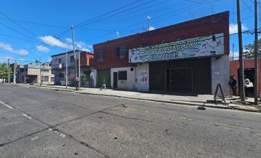 VENTA DEPOSITO GALPON CON VIVIENDA  DOCK SUD