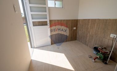 Casa moderna a estrenar en alquiler en Recreo
