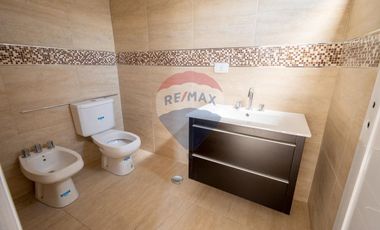 Casa moderna a estrenar en alquiler en Recreo