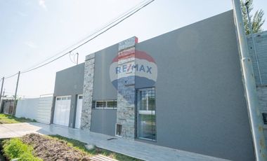 Casa moderna a estrenar en alquiler en Recreo