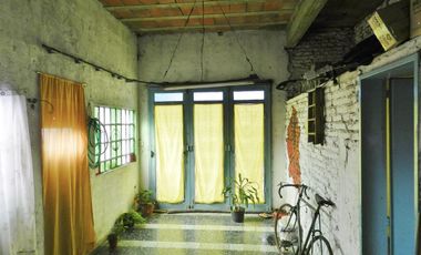 VENTA DE CASA IDEAL PARA INVERSIONISTAS