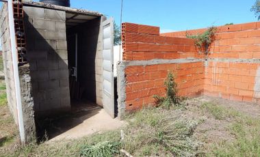 VENTA TERRENO CON PILETA Y QUINCHO EN ANDINO