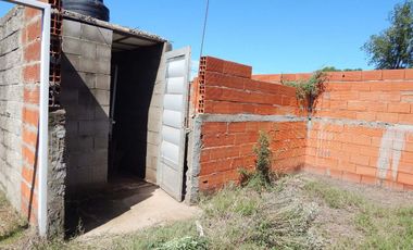 VENTA TERRENO CON PILETA Y QUINCHO EN ANDINO