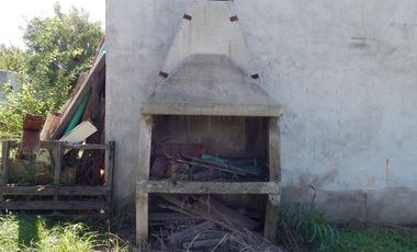 VENTA TERRENO CON PILETA Y QUINCHO EN ANDINO