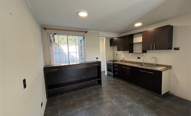 Casa en Arriendo en Juan Segundo Leiva 380, Umbrales II