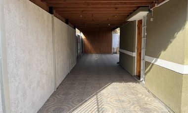Casa en Arriendo en Juan Segundo Leiva 380, Umbrales II