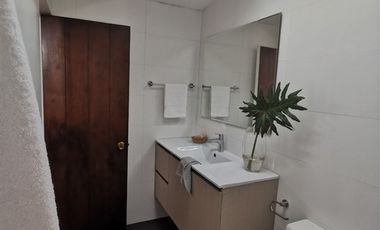 Casa en Arriendo en LAS PERDICES 0570