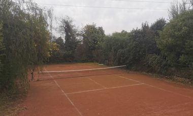 Casa en Arriendo en LAS PERDICES 0570