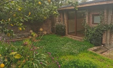 Casa en Arriendo en LAS PERDICES 0570