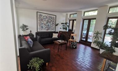 Casa en Arriendo en LAS PERDICES 0570